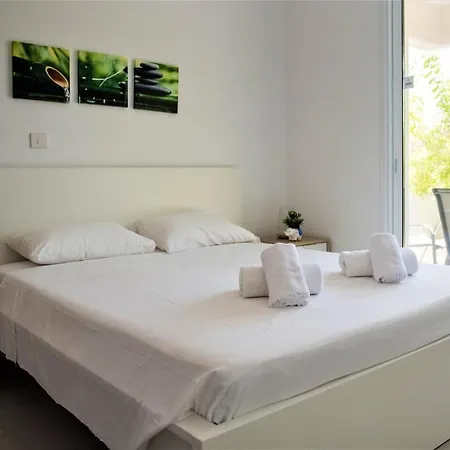 Carme At The - Mythical Sands