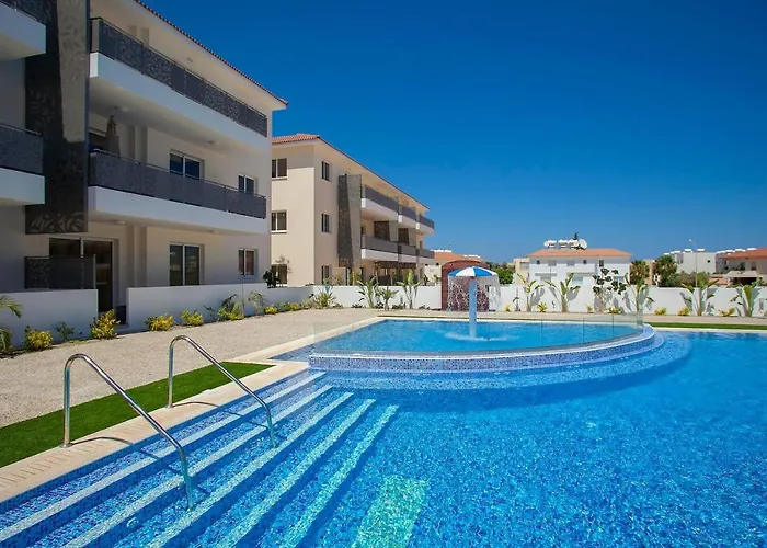 Carme At The - Mythical Sands Apartamento Paralimni